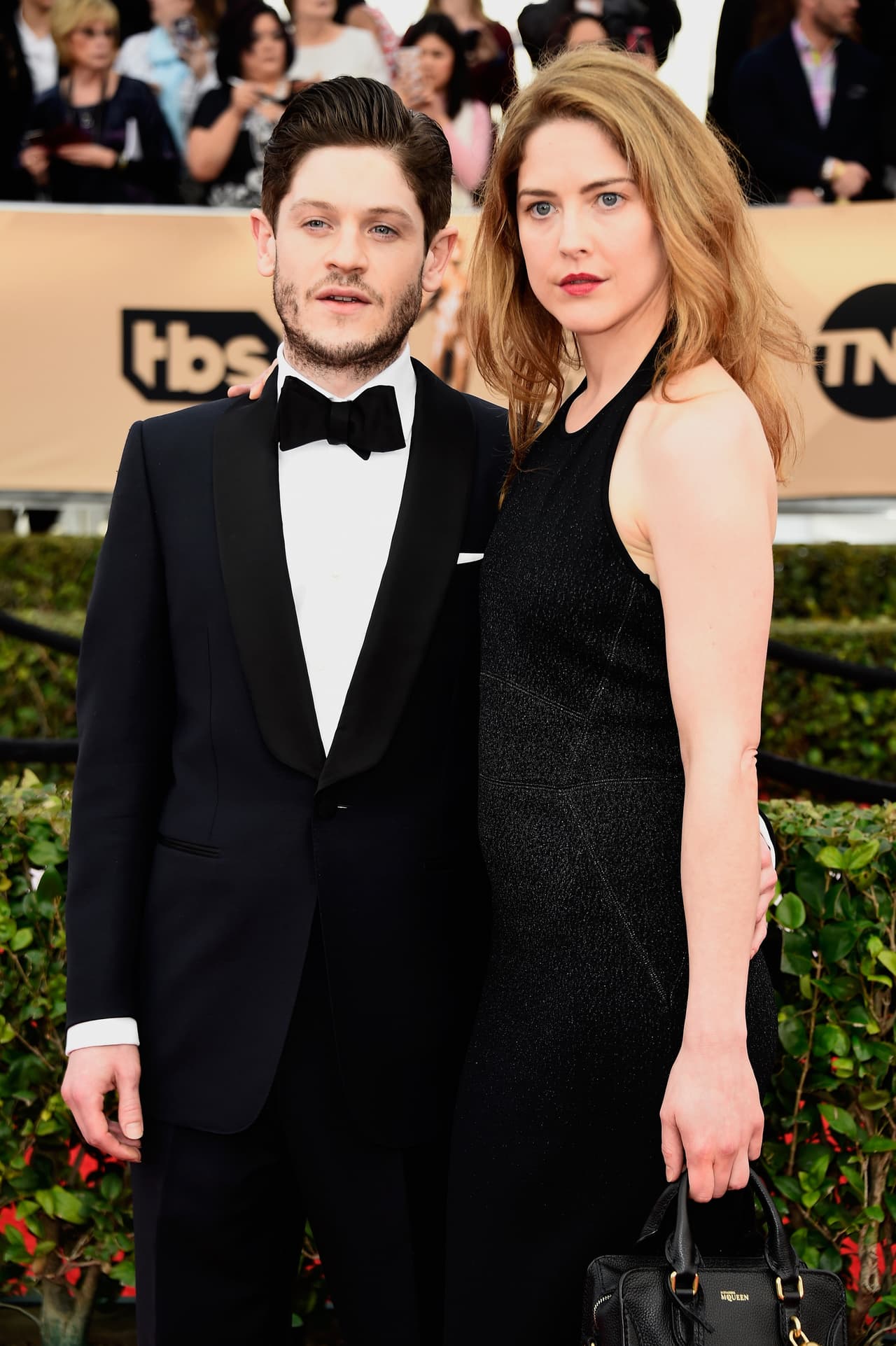 Iwan Rheon de 'Game of Thrones' y su pareja