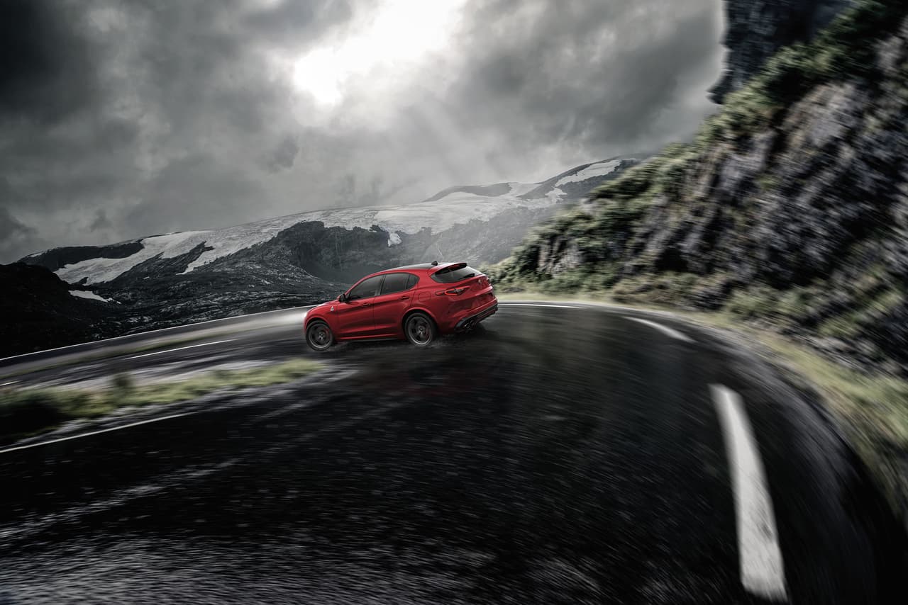 2018 Alfa Romeo Stelvio Quadrifoglio