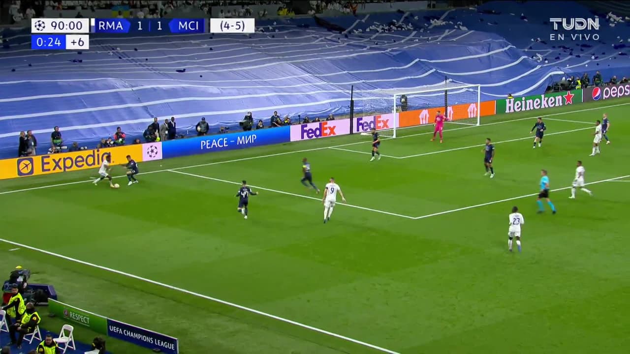 ¡GOL!  anota para Real Madrid. Rodrygo