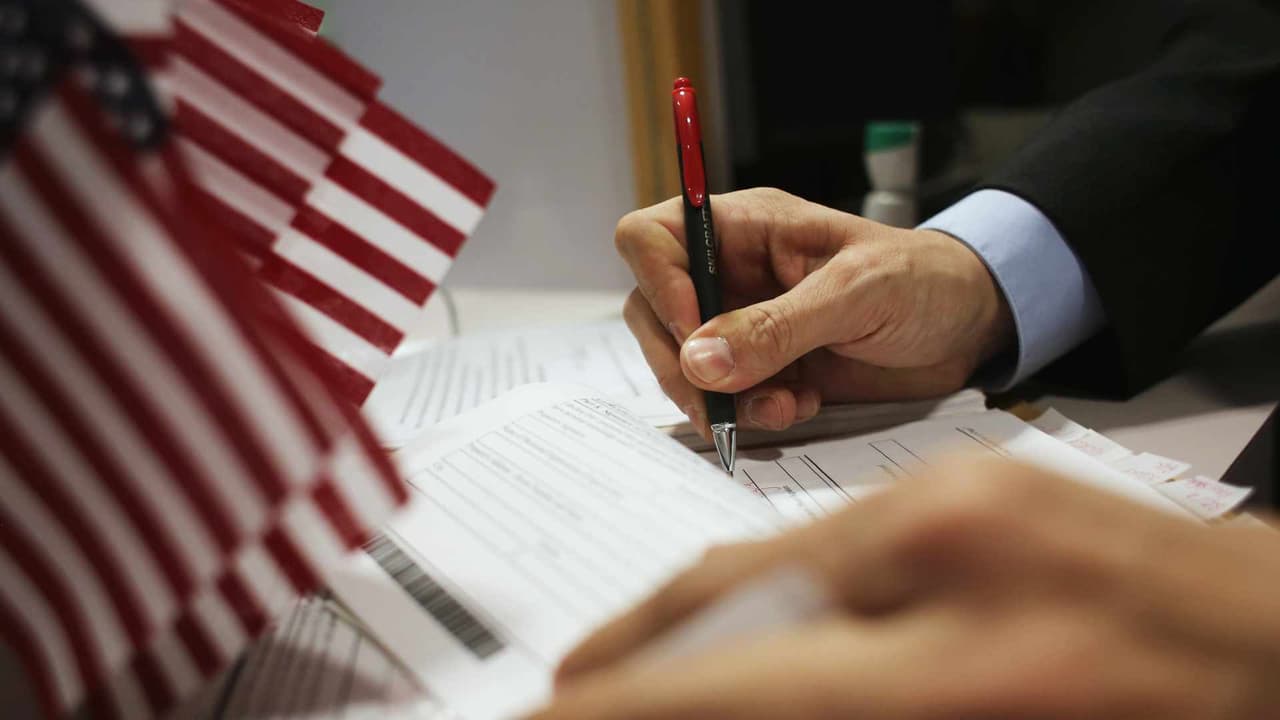 Preguntas de inmigración: ¿Cuánto tiempo tardan las peticiones de hermano a hermano?