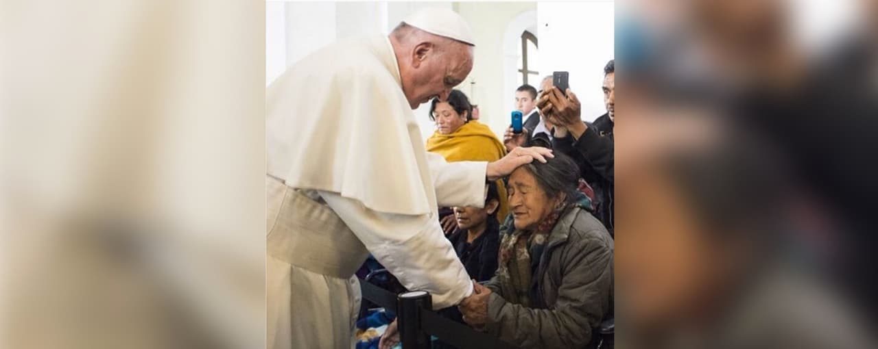 Millones de cristianos ahora pueden rezar con el Papa en la nueva app 'Click To Pray'