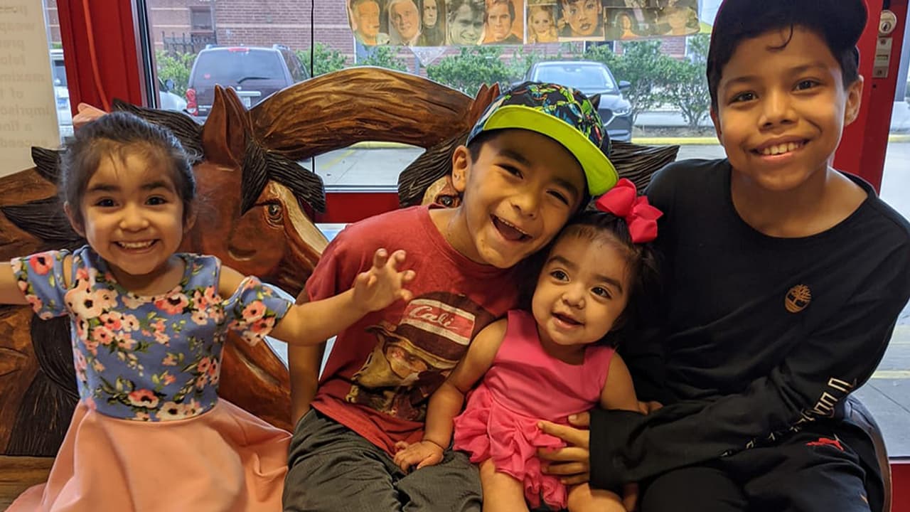 “A mi me gusta cocinar bastante por mis niños, porque viene de mi corazón y mi madre me enseñó eso”, continuó.
<br>