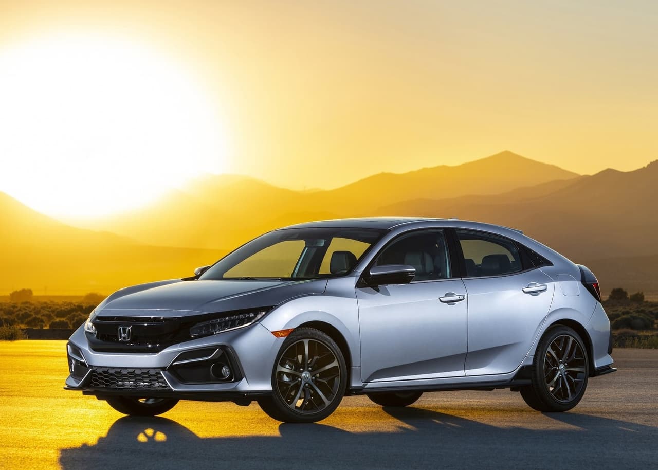 <h3 class="cms-H3-H3"><b>5. Honda Civic Hatchback</b></h3>
<br>
<br>
<b>Precio de una unidad nueva:</b> $27,089
<br>
<b>Precio de una unidad usada:</b> $29,735
<br>
<b>Diferencia porcentual:</b> 9.8%
<br>
<b>Diferencia en dólares:</b> $2,646