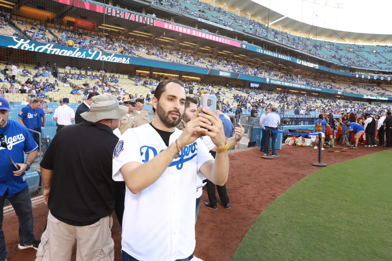 Los locutores no pararon de tomar fotos y hacer 'lives' desde sus cuentas de Instgram.