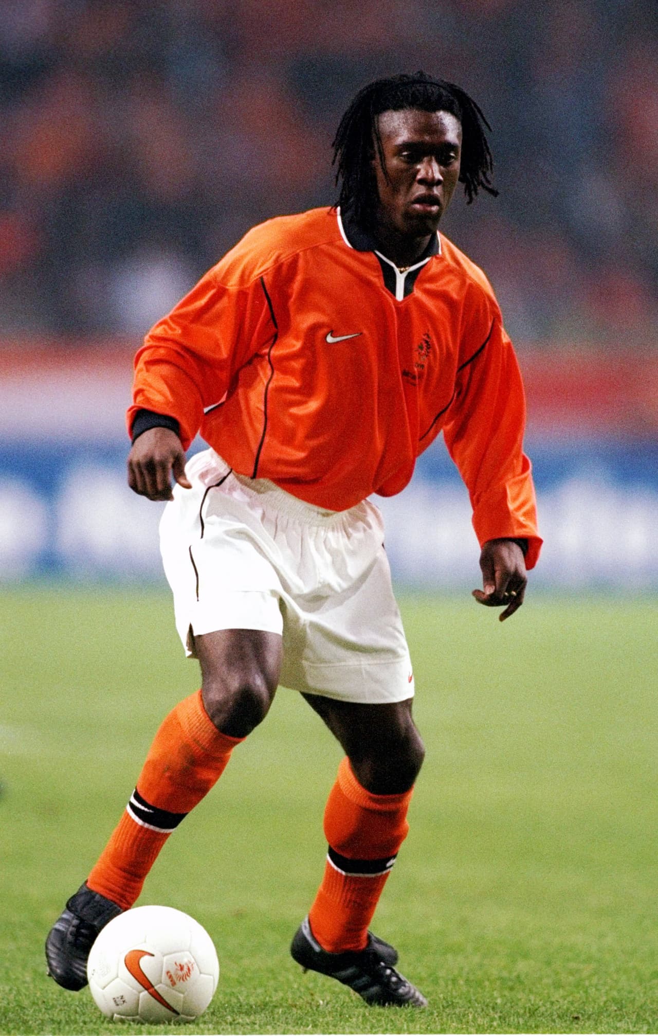 Clarence Seedorf se convirtió en el debutante más joven del Ajax Ámsterdam con sólo 16 años.