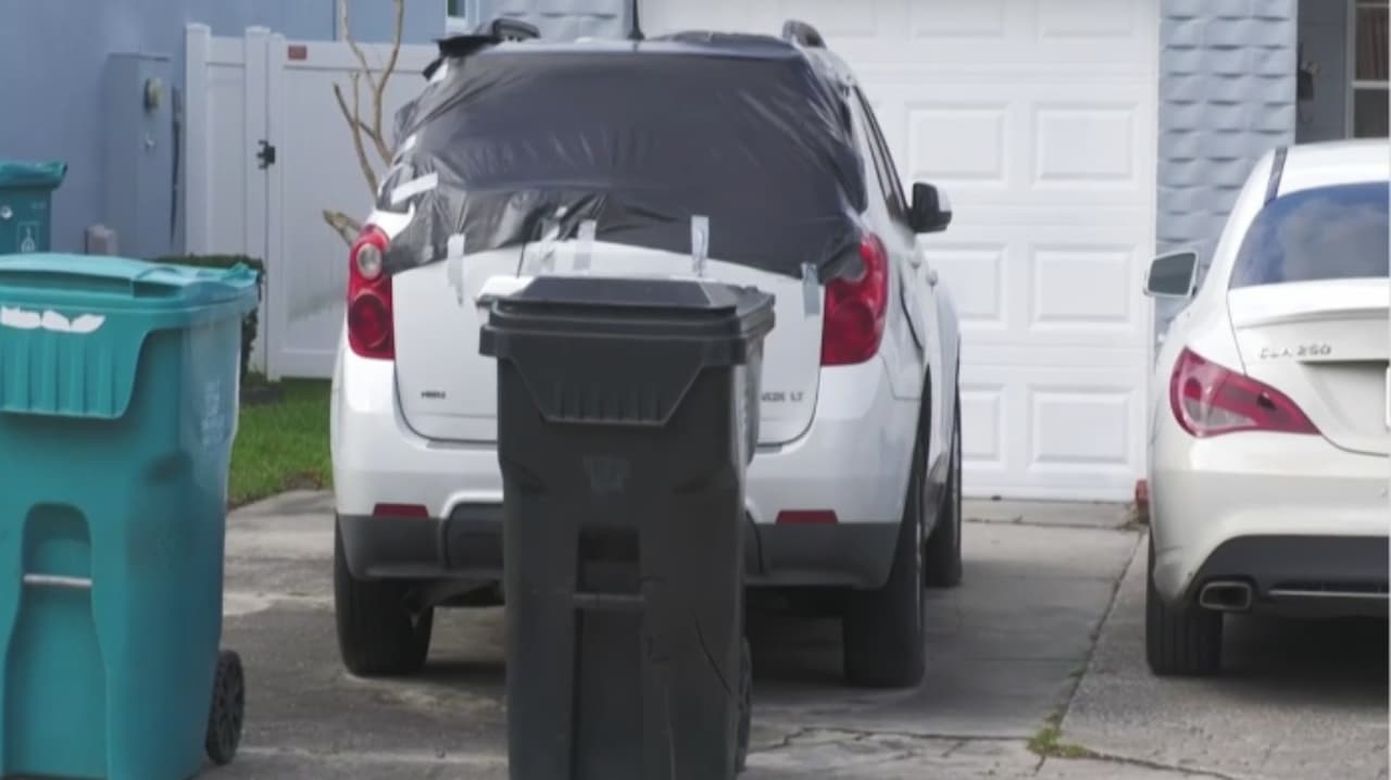 Buscan a sospechoso de vandalizar y robar autos en vecindario de Orlando