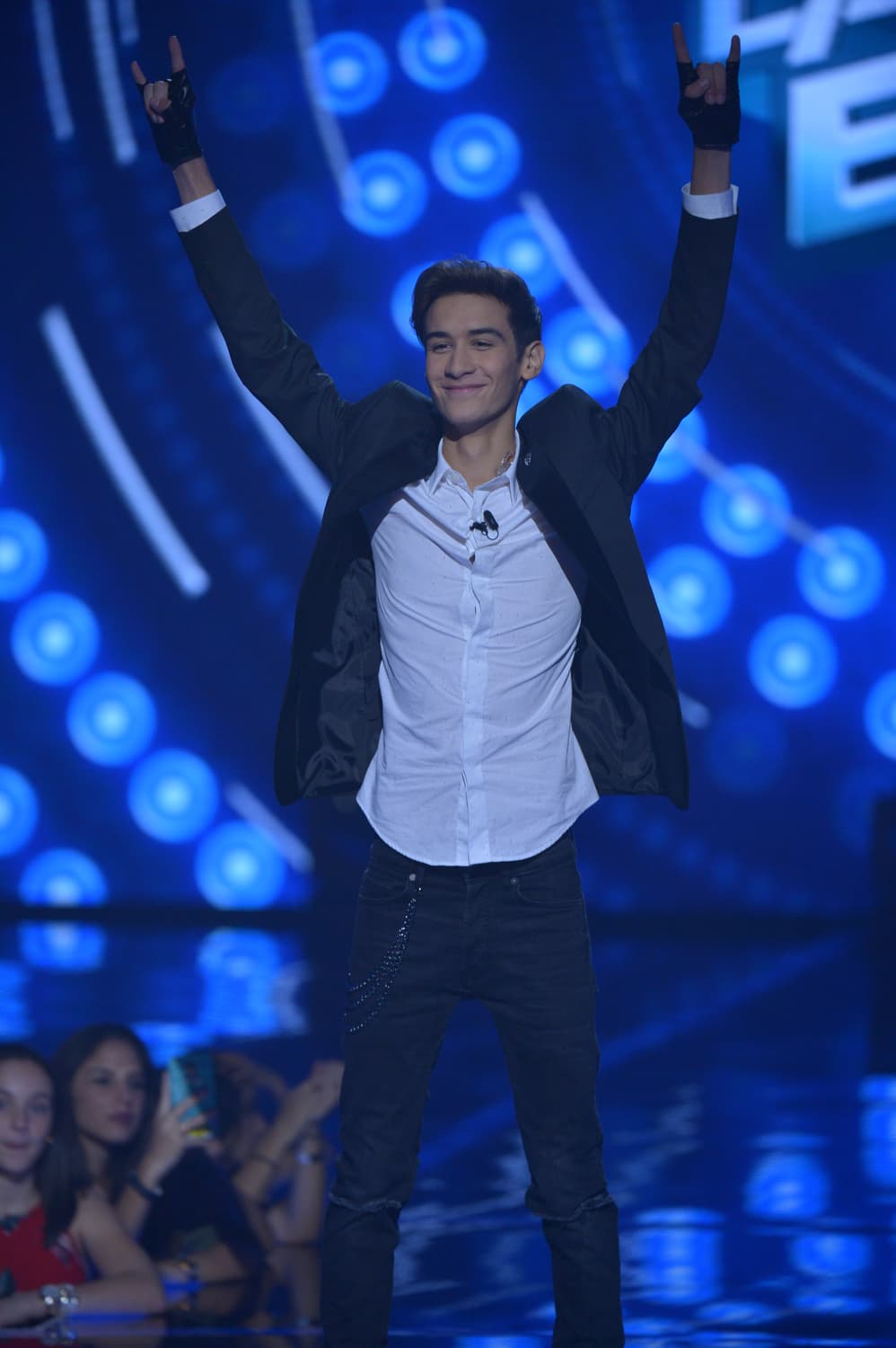 Una noche llena de emociones y muchos nervios. Los doce chicos dieron lo mejor de sí en esta primera gala en directo. Dinos cuál es tu favorito.