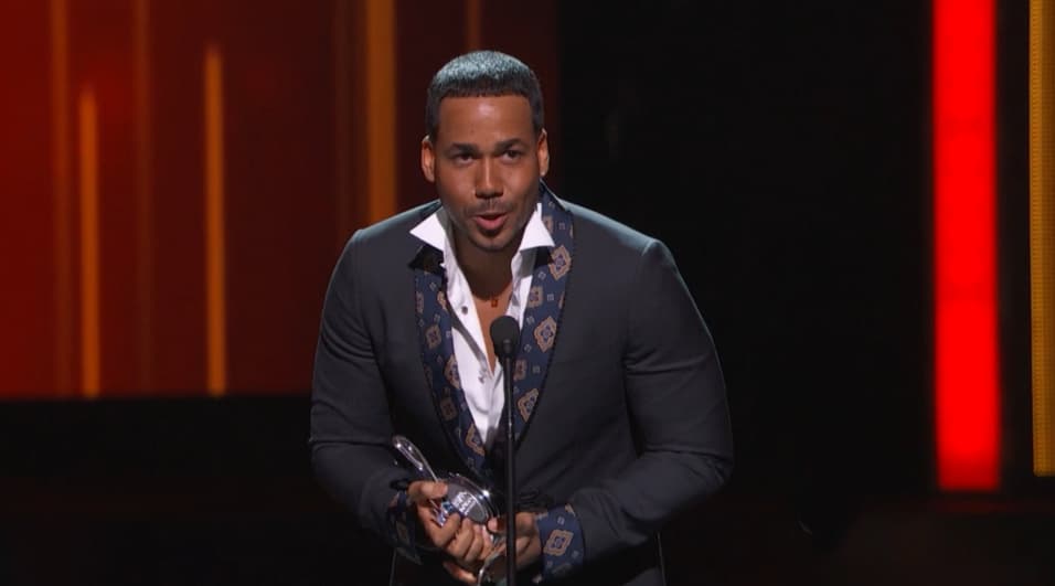 Romeo Santos el 'Rey de la bachata', fue reconocido con el Premio a la Excelencia.