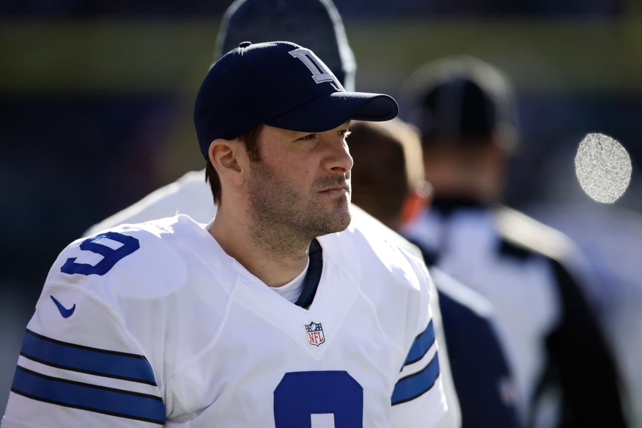 Dallas Cowboys' Tony Romo on the sidelines during an NFL football game against the Philadelphia Eagles, Sunday, Jan. 1, 2017, in Philadelphia. (AP Photo/Matt Rourke)