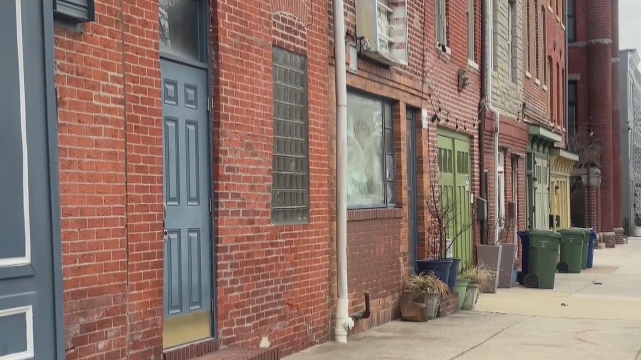 “Hay muchos sitios peligrosos”, sigue inseguridad en Baltimore pese a reporte de disminución de delitos