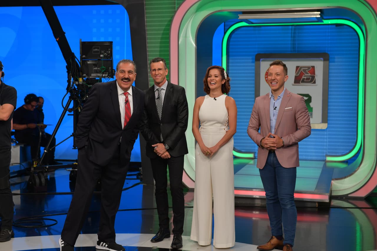 República Deportiva cumple 20 años de alegría e información y así los vivimos este domingo.