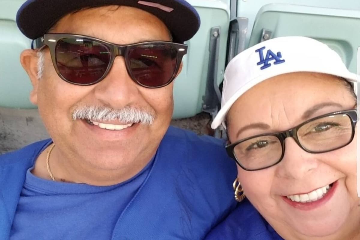 Joel Perales fue empleado del Servicio Postal durante 30 años y también era pastor de una iglesia cristiana en Los Ángeles.