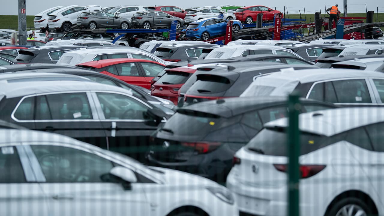 KIA y Nissan llaman a revisión a miles de vehículos: estas son las razones