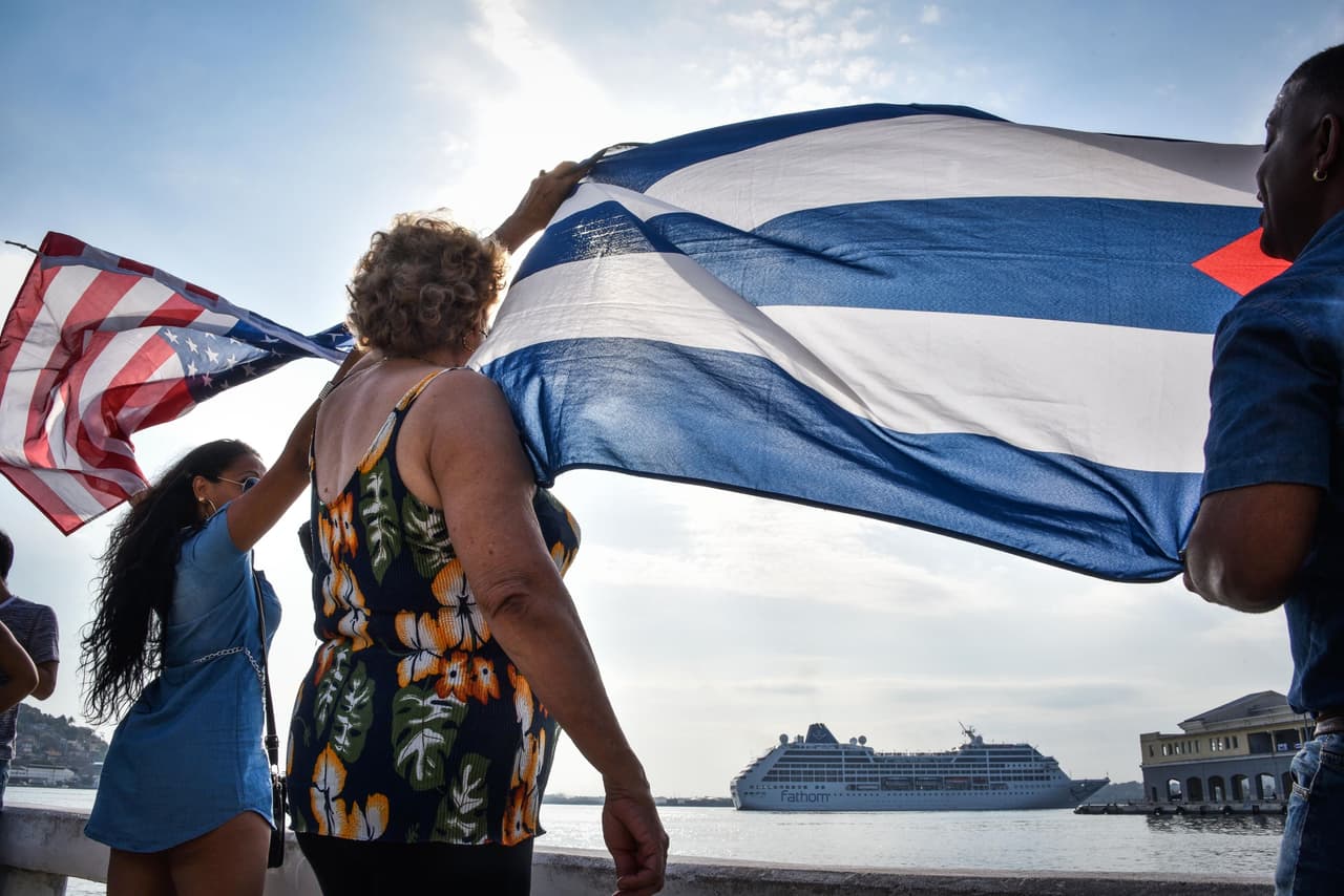 Originalmente, Carnival no le estaba vendiendo boletos a cubanos nacidos en la Isla pero naturalizados estadounidenses.