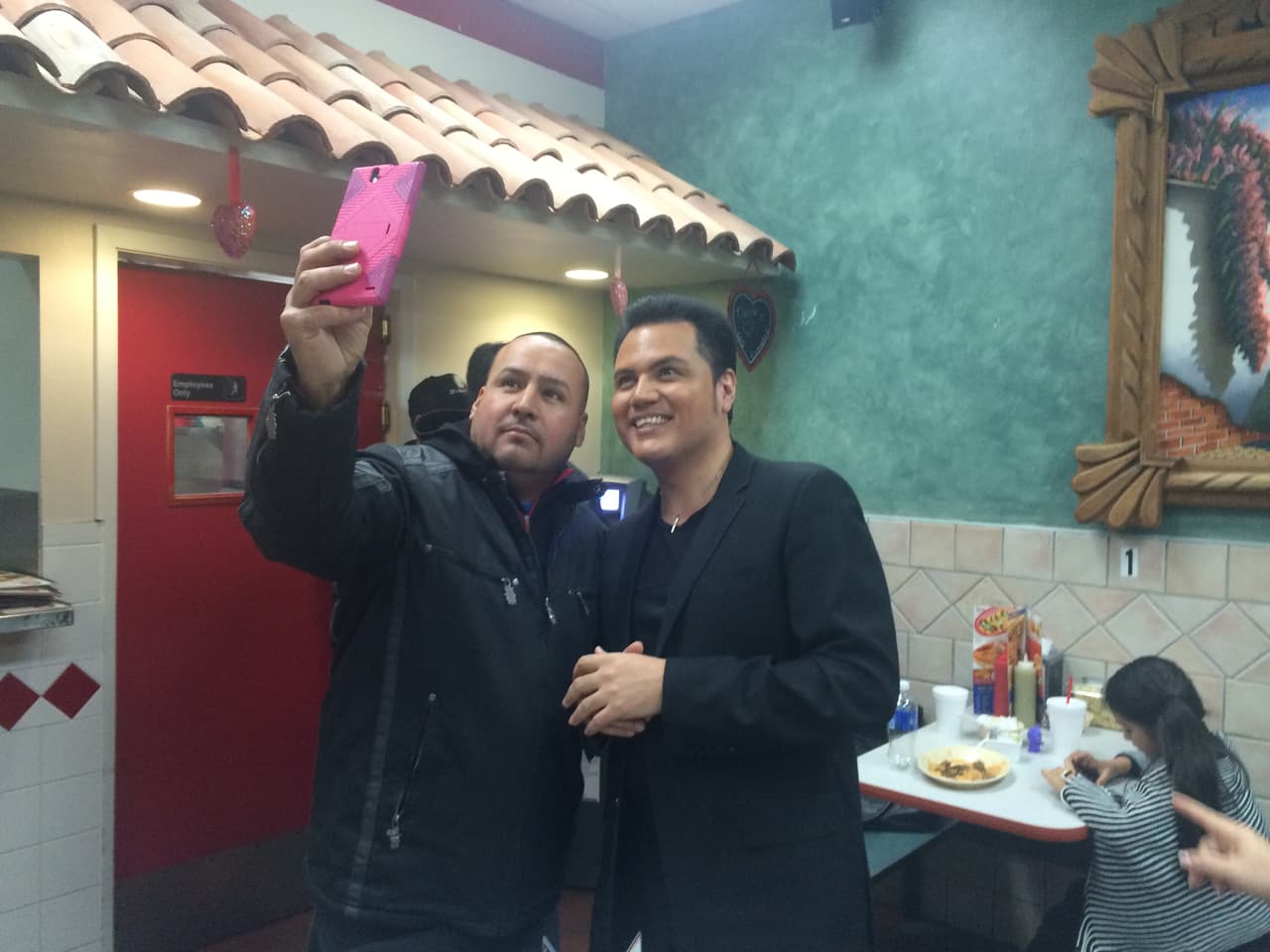 El viernes de esa semana a las 10 pm podrás ver el reportaje completo.