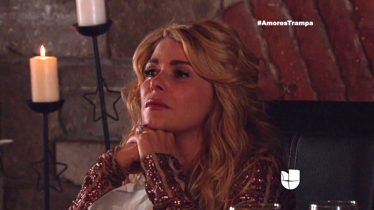 También su actitud era muy sospechosa.