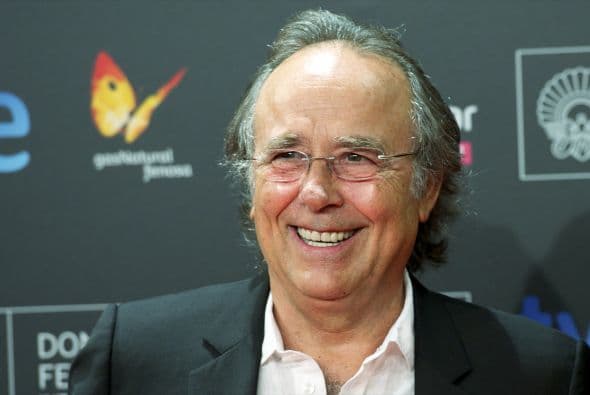 El tema está cargado de profundidad en su interpretación, la música también es uno de los grandes rasgos que adornan su versión original.