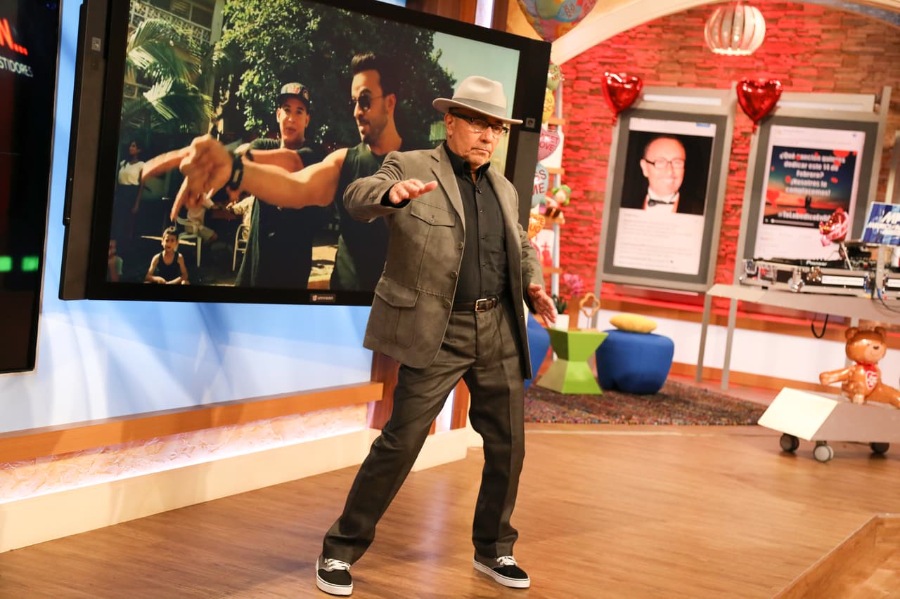 A Fernando le tocó conducir junto a Orlando este segmento.