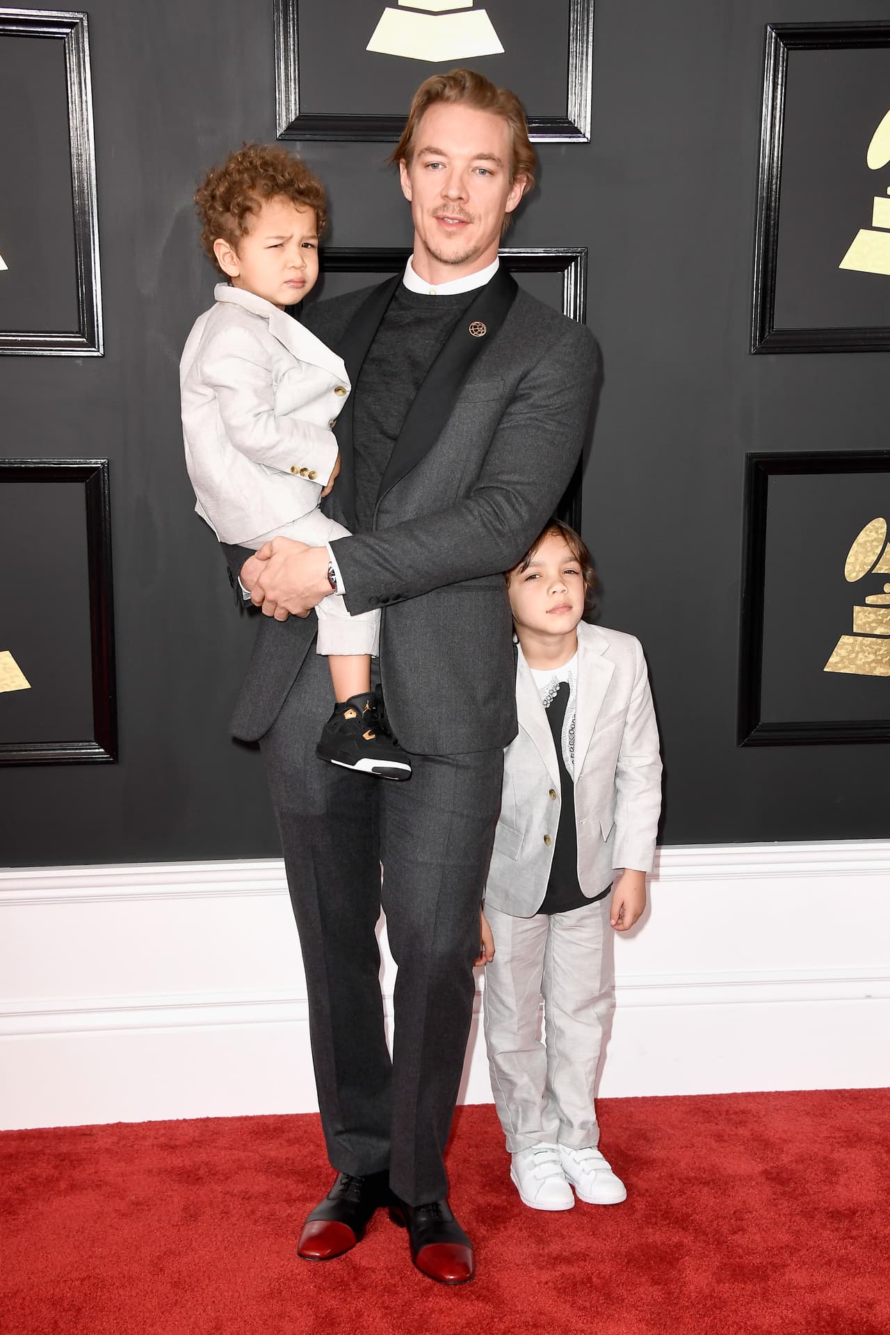 Diplo junto a sus hijos.