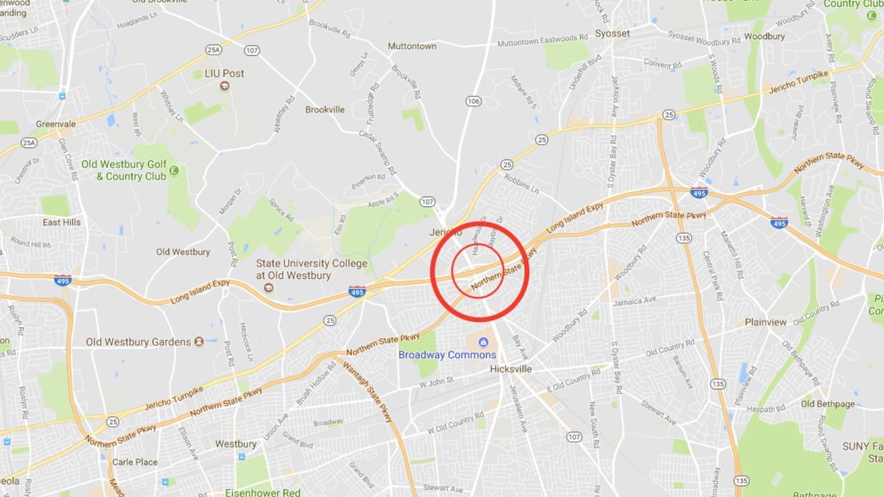 <b>2. New York, New York.</b>
<br>
<br>Autopista I-495 a la altura de las rutas estatales NY-106 y NY-107 en Long Island.
