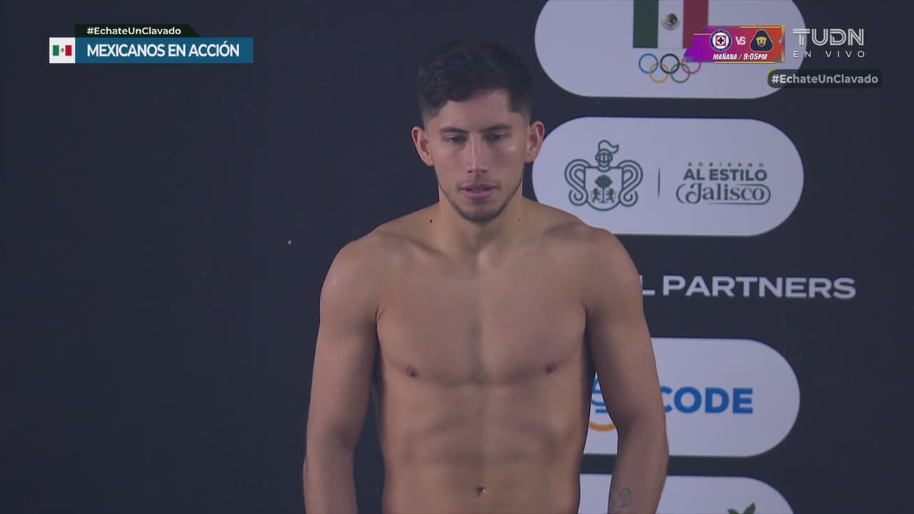 ¡Sobre los chinos! Randal Willars avanza a la final en la plataforma en primer sitio