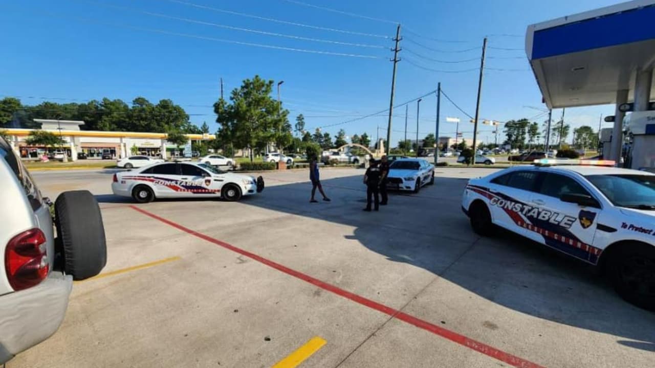 "El Alguacil Mark Herman preparó un Plan de Operaciones con la misión de 
<b>localizar conductores intoxicados e imprudentes y prevenir accidentes mayores causados por exceso de velocidad y/o conductores intoxicados</b>", se lee en el comunicado de las autoridades. 
<br>