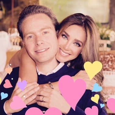 La actriz fue duramente criticada al compartir una foto en la que aparece junto a su marido en una campaña de salud en Chiapas, estado que Manuel Velasco gobierna.