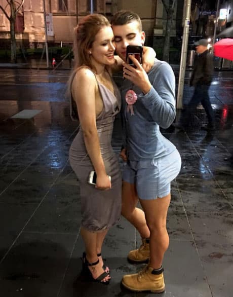 Hasta Nicki Minaj quedaría asombrada con su posterior.