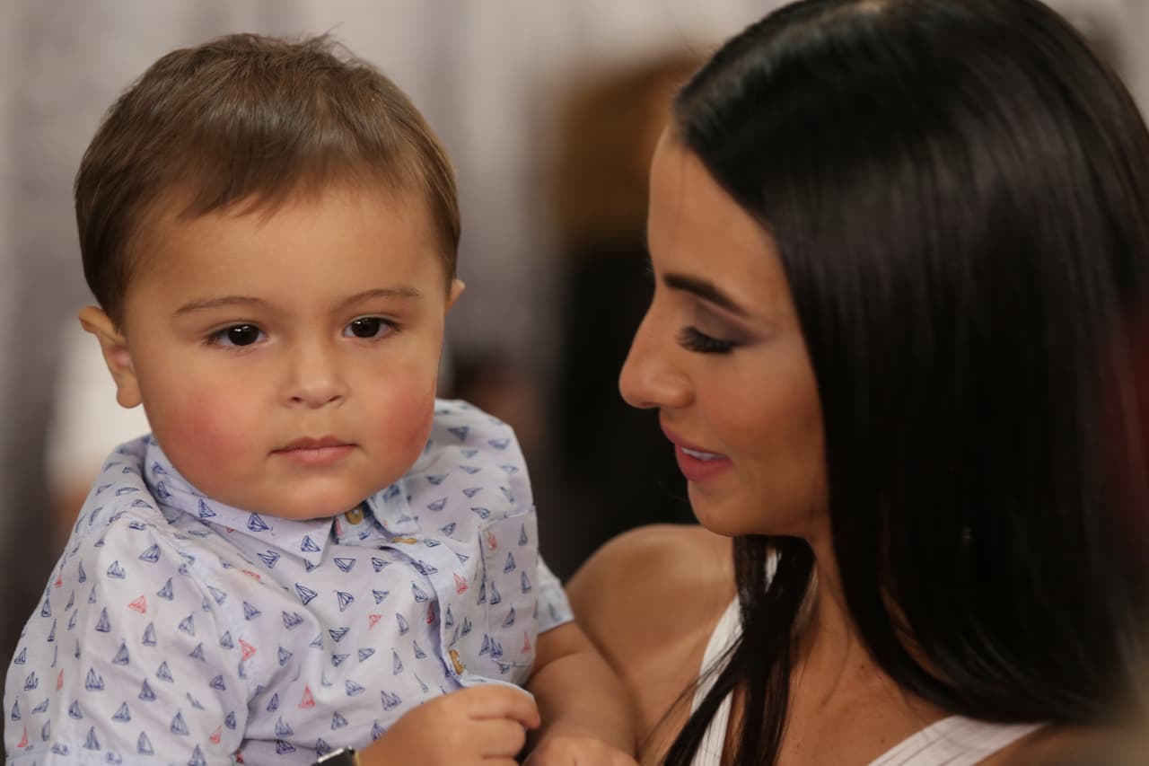 Cada domingo las bellas nos sorprenden con sensuales looks e inesperadas visitas en el backstage. Chequea sus mejores fotos detrás de cámara aquí: