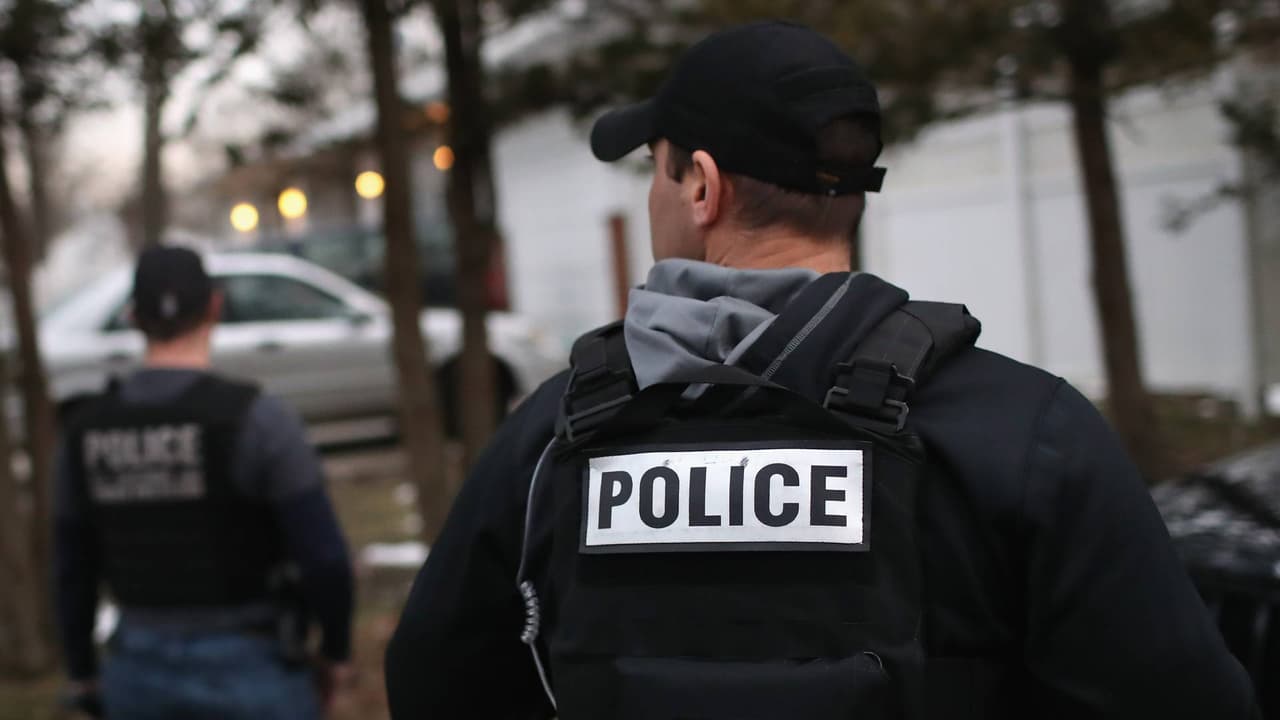 Agentes federales llegan a la casa de una familia venezolana en Tucson: ¿Qué estaban buscando?