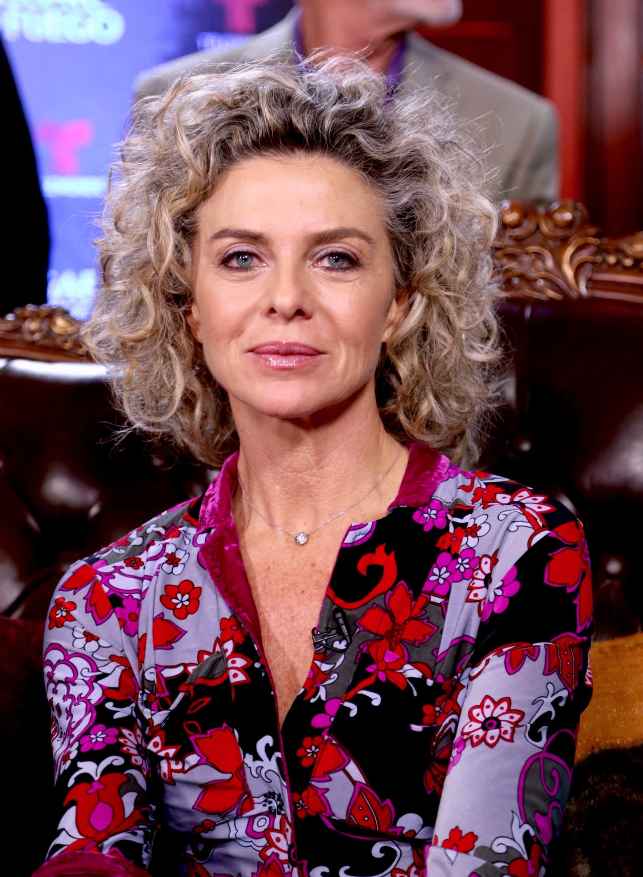 'El violador', así fue como tituló la presentadora de 54 años su columna en la que se dirige a la persona que abusó de ella.