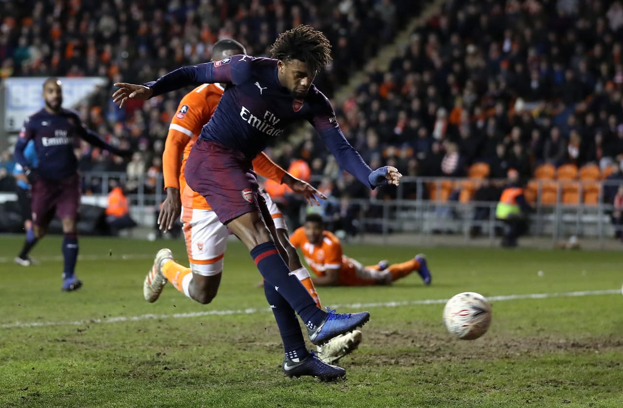 Mientras que Arsenal llegó al 3-0 con Alex Iwobi en el minuto 82 para sepultar cualquier oportunidad de los locales.