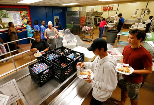 Las escuelas públicas de Broward reanudarán sus clases el lunes y Miami-Dade aún no toma una decisión