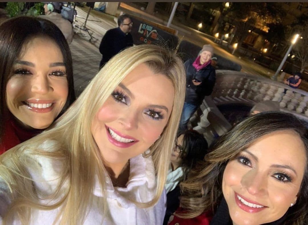 El viernes estuvimos en El Paso, con nuestra gente. Y contamos con la compañia de la bella Marjorie de Sousa.