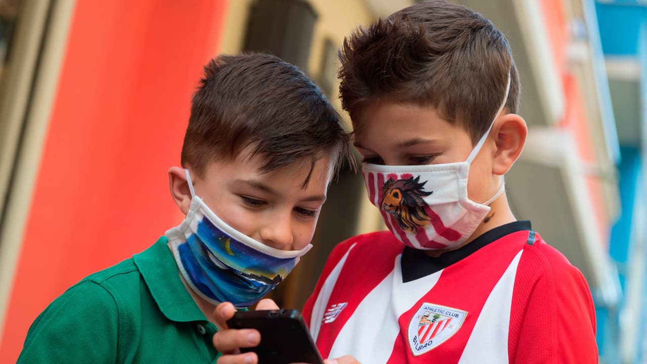 Alcaldesa de Salt Lake City anuncia expansión de puntos de acceso de WiFi público gratuito