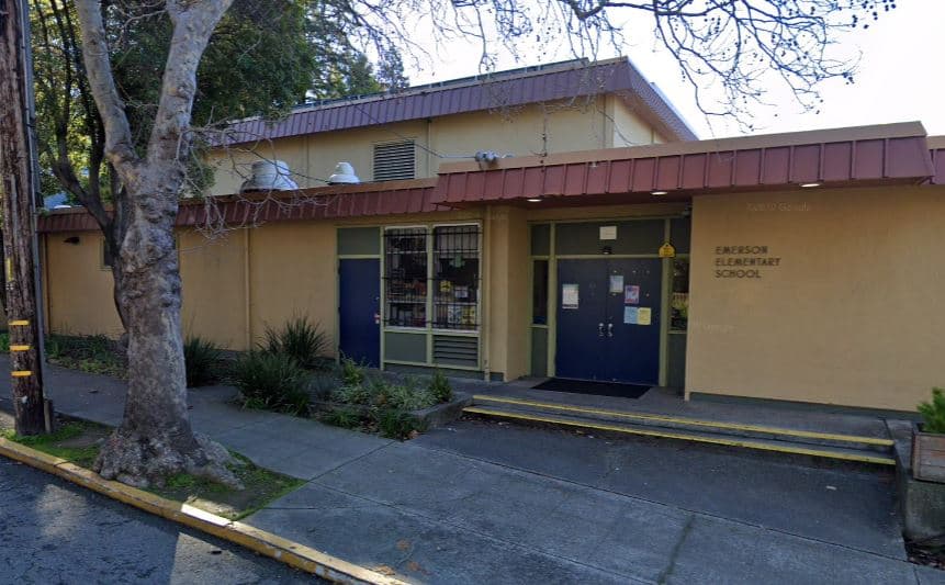 Disney multa con $250 a escuela en Berkeley por mostrar la película 'The Lion King' sin el permiso adecuado