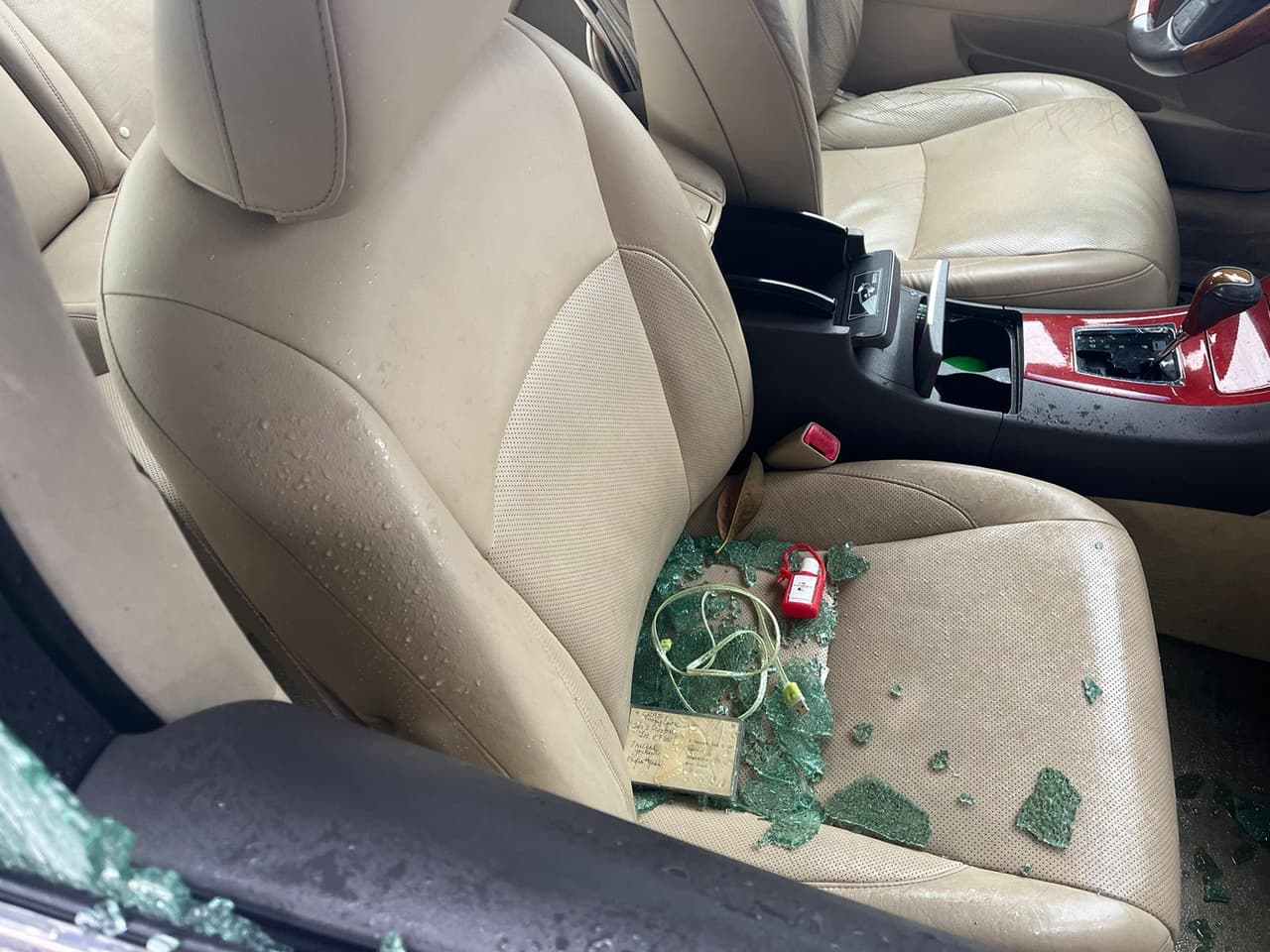 Más de 60 vehículos fueron dañados en las cercanías del campus de Sacramento State