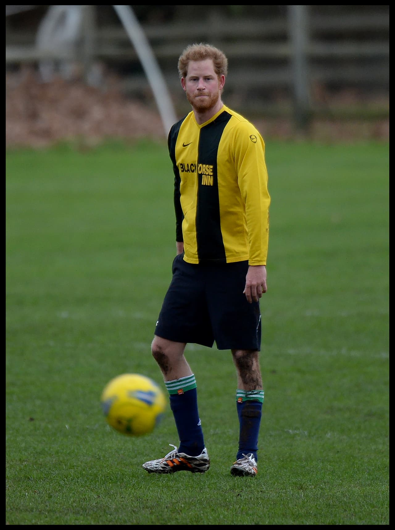 Seguramente el tío Harry enseña algunas jugadas a George.