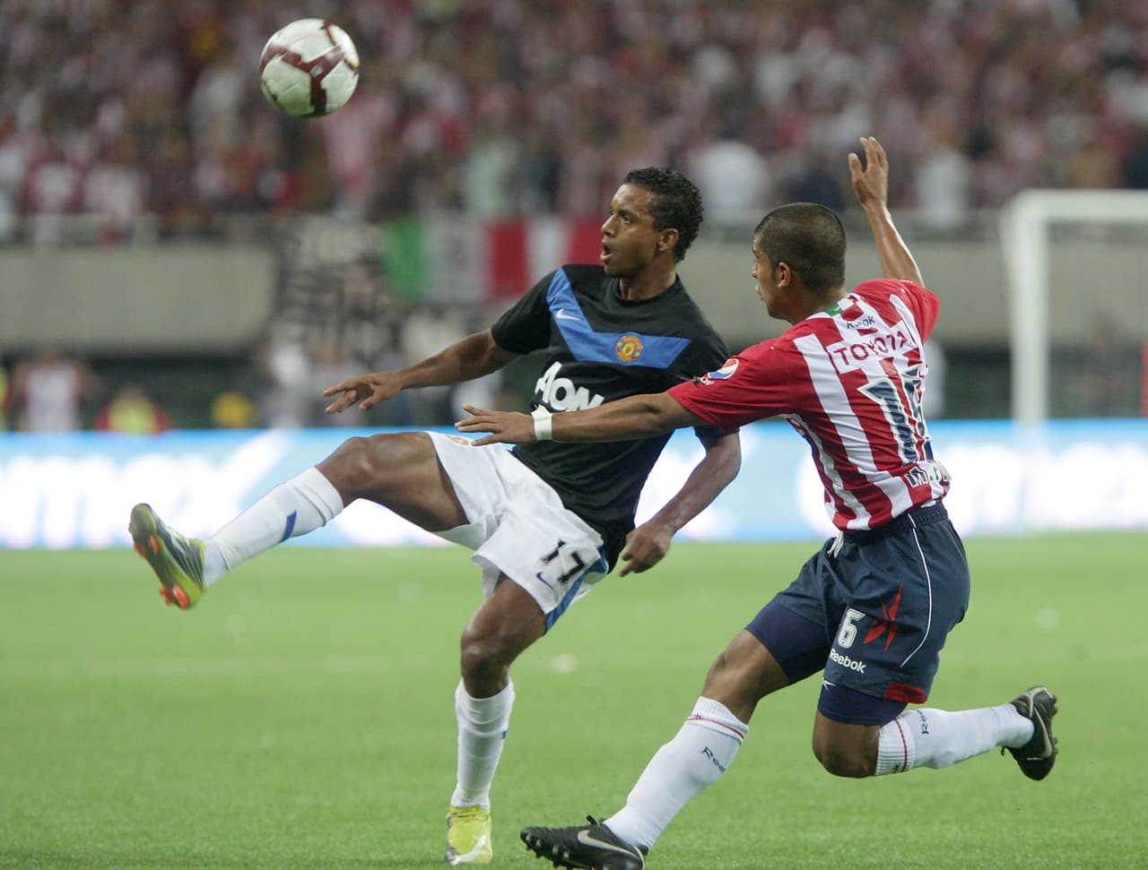 El portugués Luis Nani anotó el segundo de la escuadra de Sir Álex Ferguson.