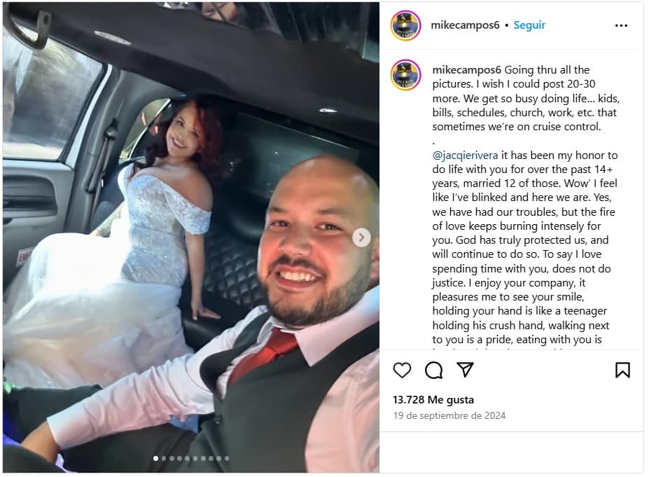 'Mike' Campos conserva esta fotografía del día que renovó votos con Jacqie Rivera.