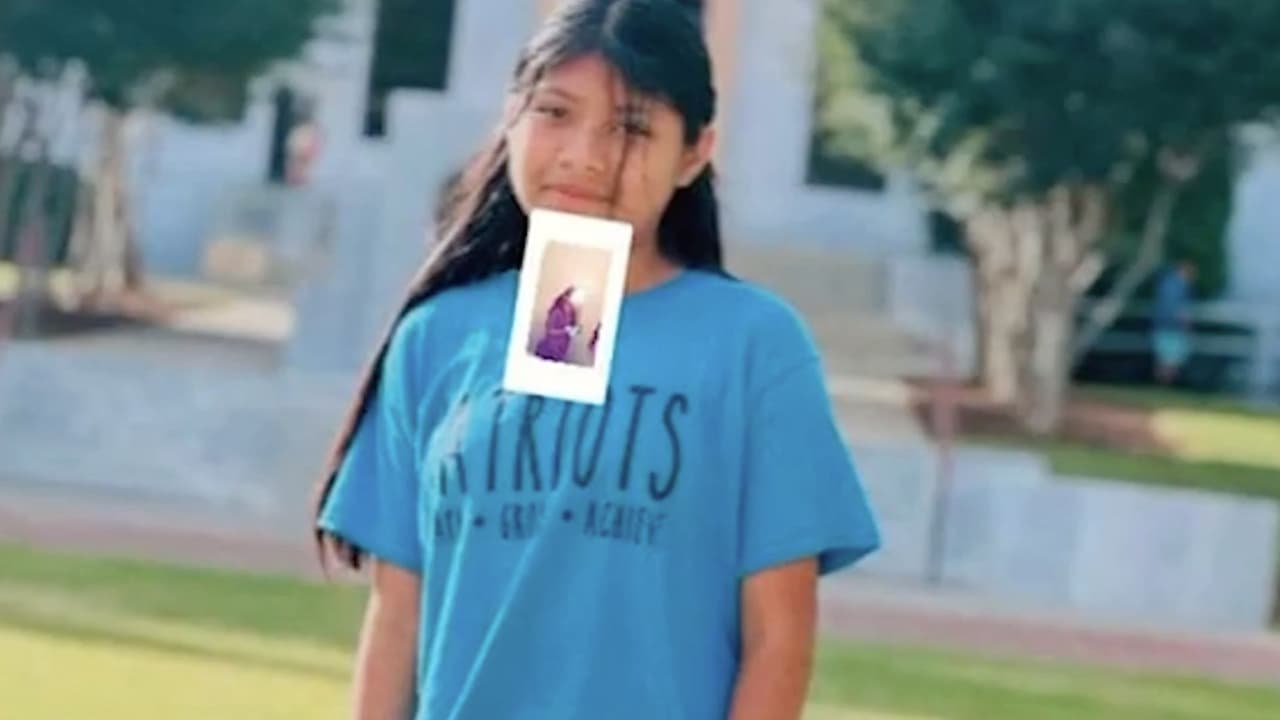 <h3 class="cms-H3-H3">23 de junio del 2024</h3>
<br>
<br>La 
<b>búsqueda de María Gómez-Pérez se extiende fuera de Estados Unidos y ahora <a href="https://www.univision.com/local/atlanta-wuvg/maria-gomez-perez-mama-guatemala" target="_blank">los agentes buscan dar con la mamá de la niña en Guatemala</a>, </b>pero no tienen éxito. Los agentes había recibido unas 200 pistas, pero ninguna los llevaba a dar con la niña por lo que intentaron ubicar a la madre de la menor por medio del Consulado de Guatemala. El 
<b>papá de María dijo en entrevista que tenía tiempo sin saber de la madre de su hija </b>y que se habían separado cuando ella era pequeña.