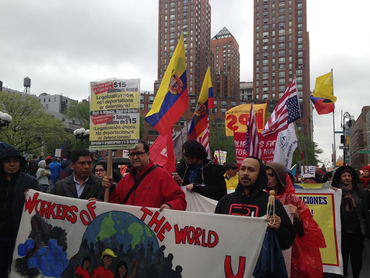 Un grupo de inmigrantes ecuatorianos pidió el TPS para las familias de las víctimas del sismo del 16 de abril.