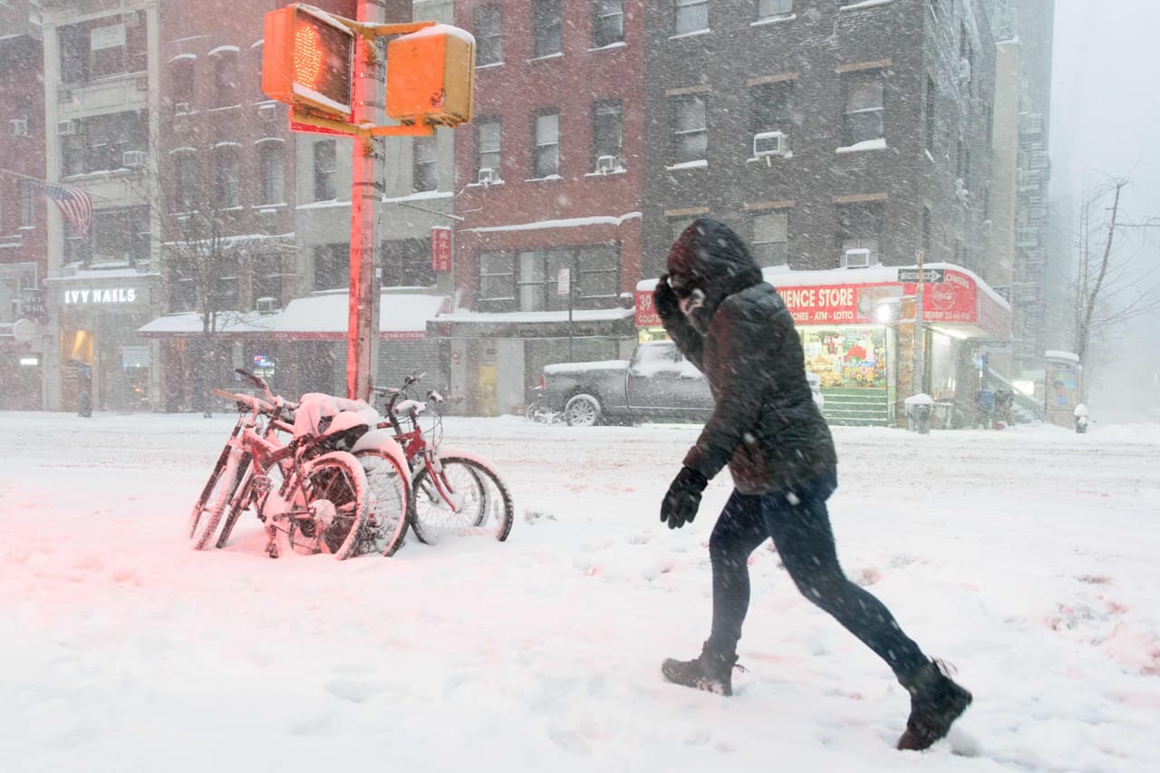 “No subestimen a esta tormenta”, dice de Blasio mientras NYC se prepara para la peor nevada en 5 años