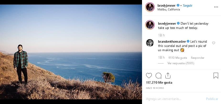 Brody publicó 
<b><a href="https://www.instagram.com/p/B1CYybhBwI1/" target="_blank">una foto</a></b> en su cuenta de Instagram en la que él está frente al océano y escribió: "No dejes que el ayer tome demasiado de hoy".