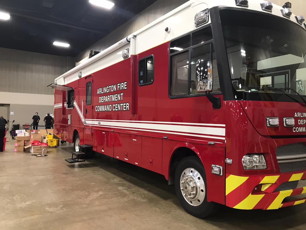Gerald Randall, Subjefe de bomberos de Arlington, dijo recientemente que piensan administrar las tres mil vacunas en aproximadamente tres a cuatro días.