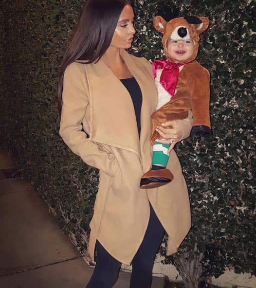 Sarah y su motivo de orgullo.