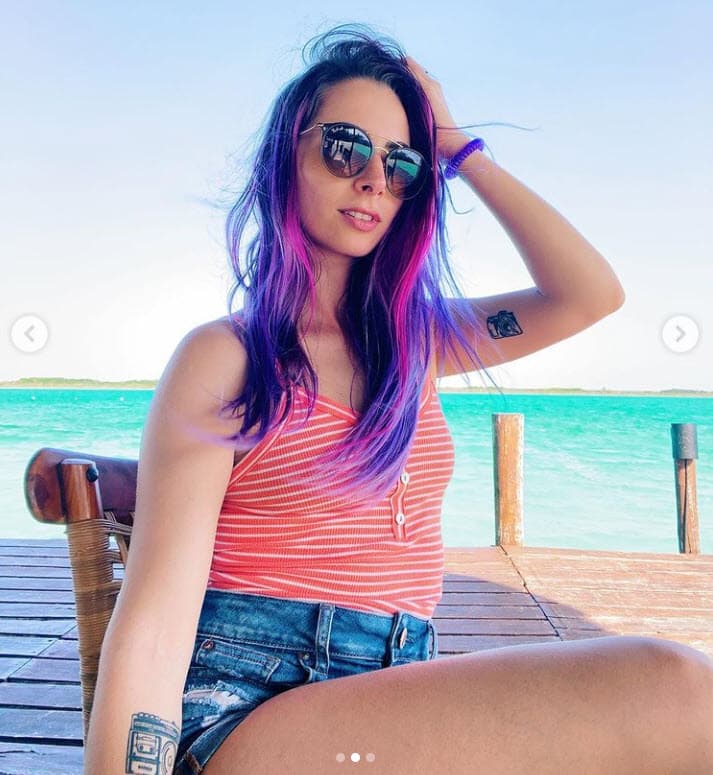 Yoseline Hoffman actualmente es una de las 'youtubers' mexicanas más conocidas. Tiene dos canales en esa plataforma y con ellos 
<b><a href="https://www.youtube.com/channel/UCSahY6dNgVipVxeVF-QIW_w" target="_blank">suma 14.3 millones de suscriptores. </a></b>
<br>