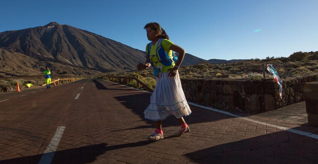 Corredora rarámuri Lorena Ramírez participará en el Maratón Internacional de California