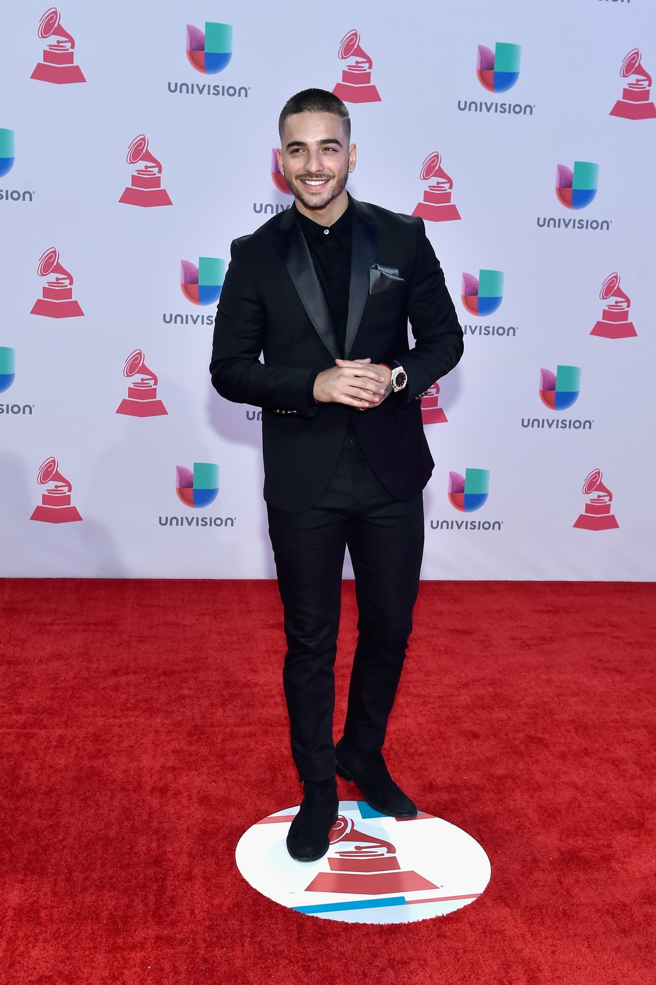 Contando las de este año, ha sido nominado ¡10 veces! al Latin GRAMMY, siendo la de Canción del Año, por ‘Felices los Cuatro’, la más importante.