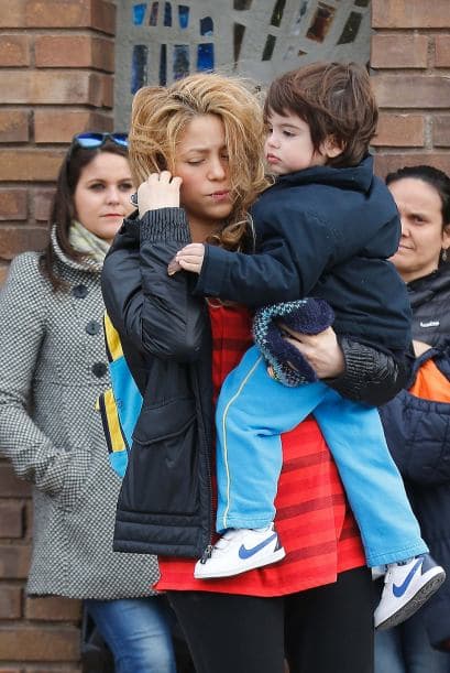Poco después de tener al pequeño Sasha así apareció Shakira con Milan.